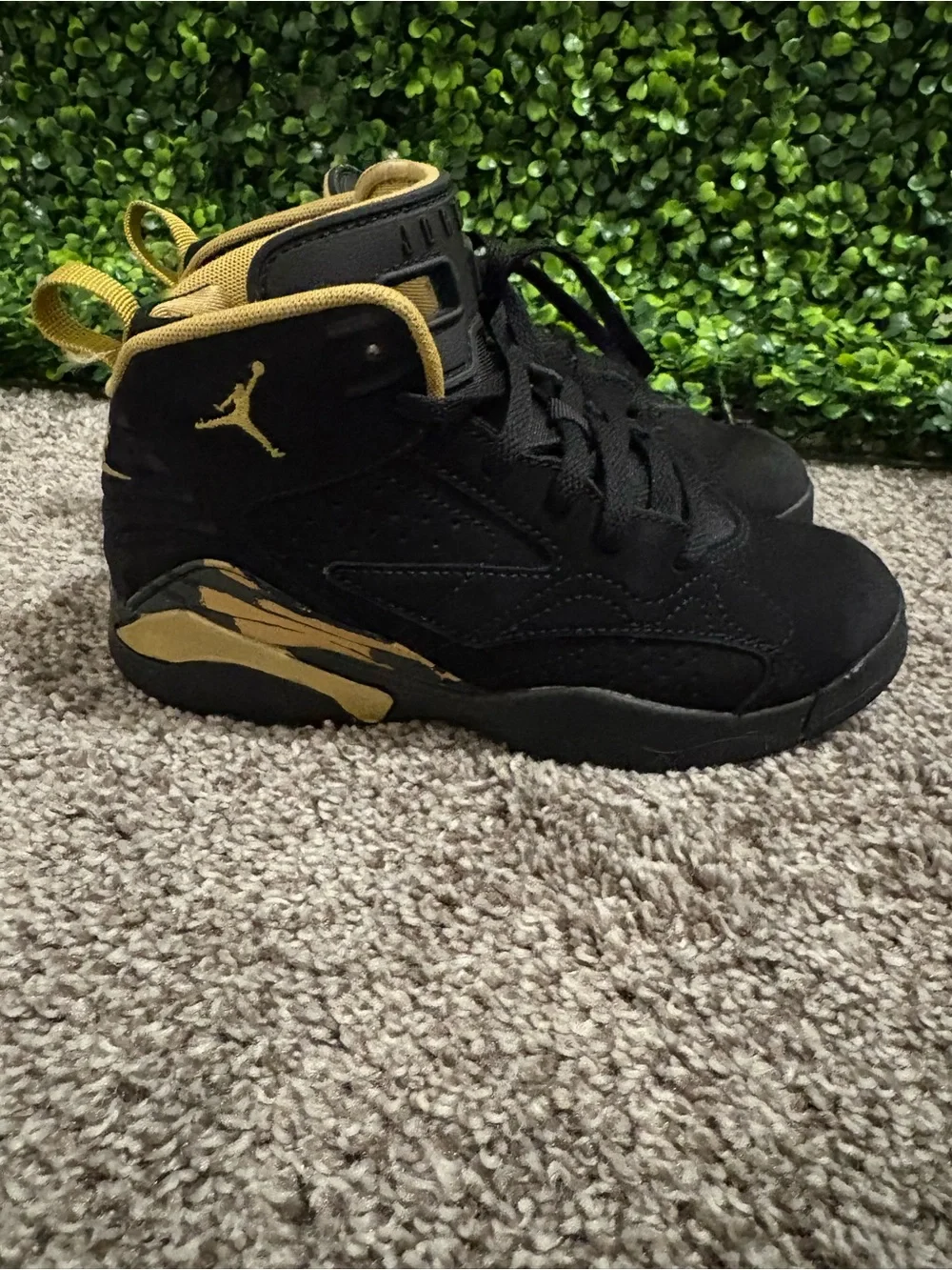 Nike classic jordan